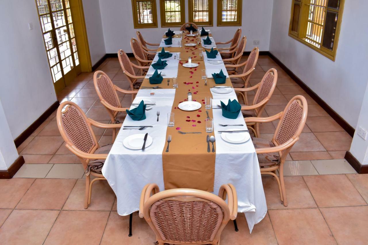 Rates Hotel Mbale Exteriér fotografie
